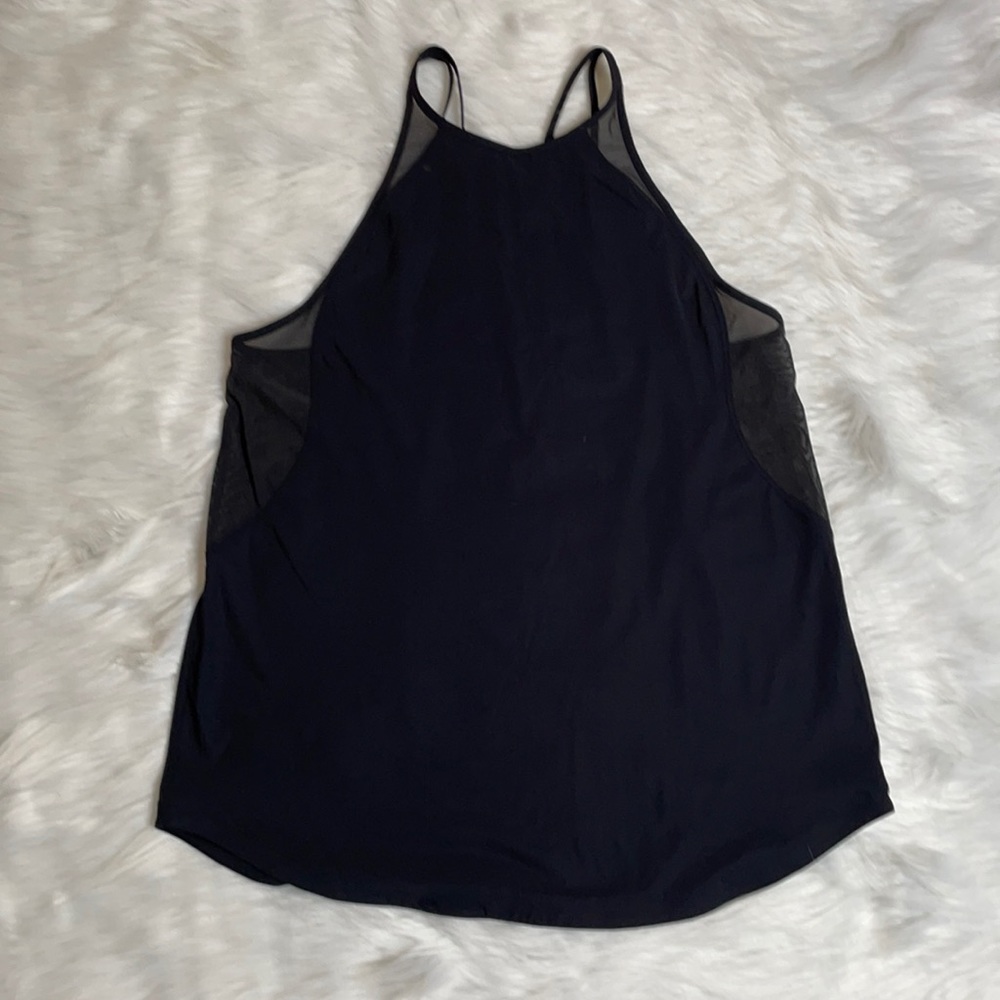 Lululemon top black